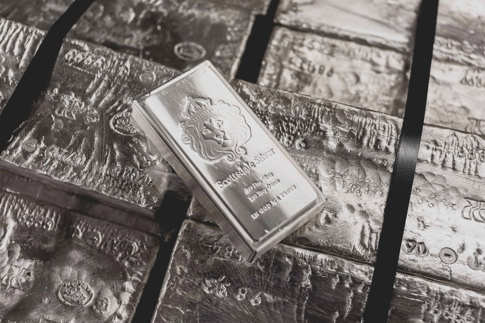 Unlocking Nature’s Secret: Colloidal Silver History & Powerful Benefits for Health and Beauty